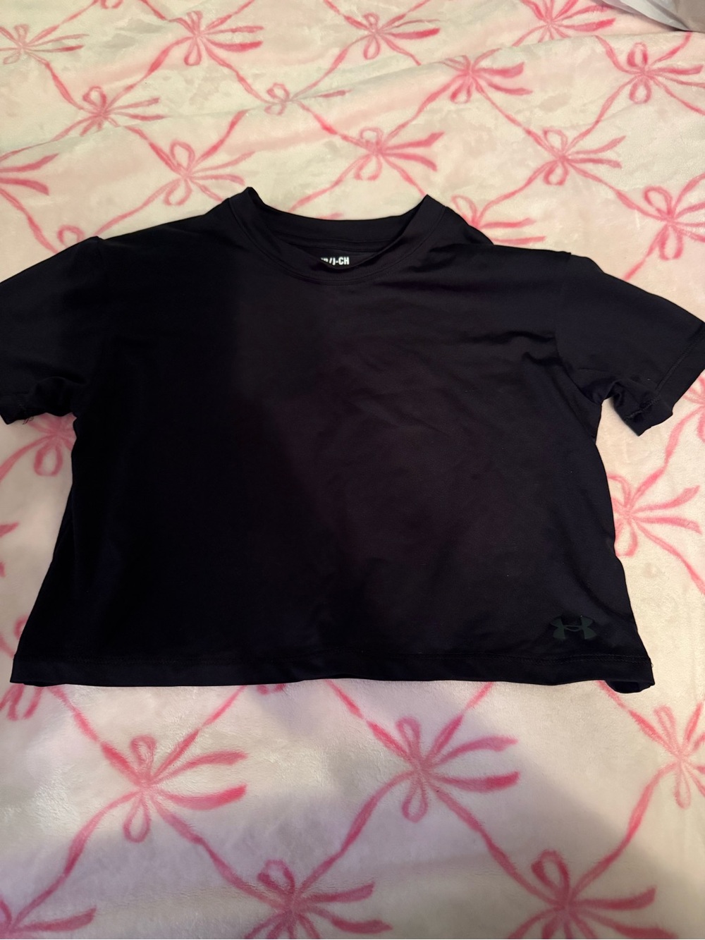 Under Armour Black Short Sleeve Performance Tee for Girls